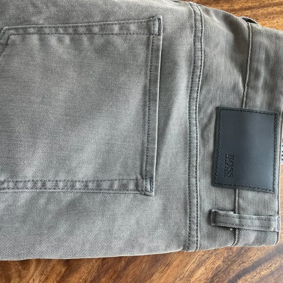 Hugo Boss Jeans XL slim fit/tapered - Picture 7 of 10